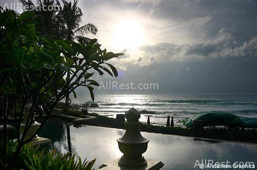 Karon Beach Resort & Spa 40